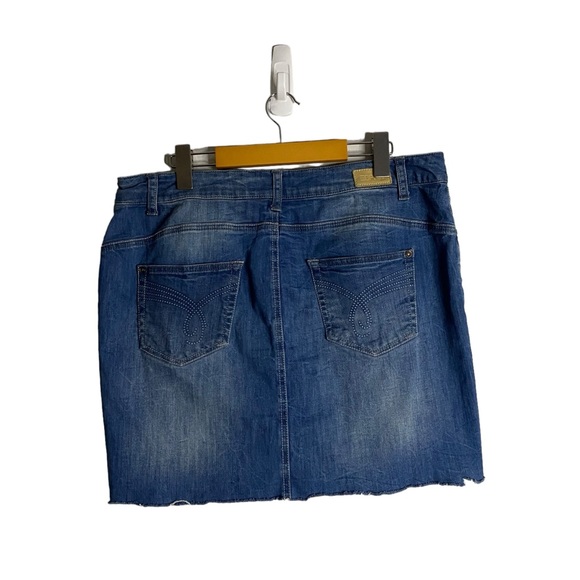 Esprit Women's Mini Denim Skirt - Picture 7 of 7